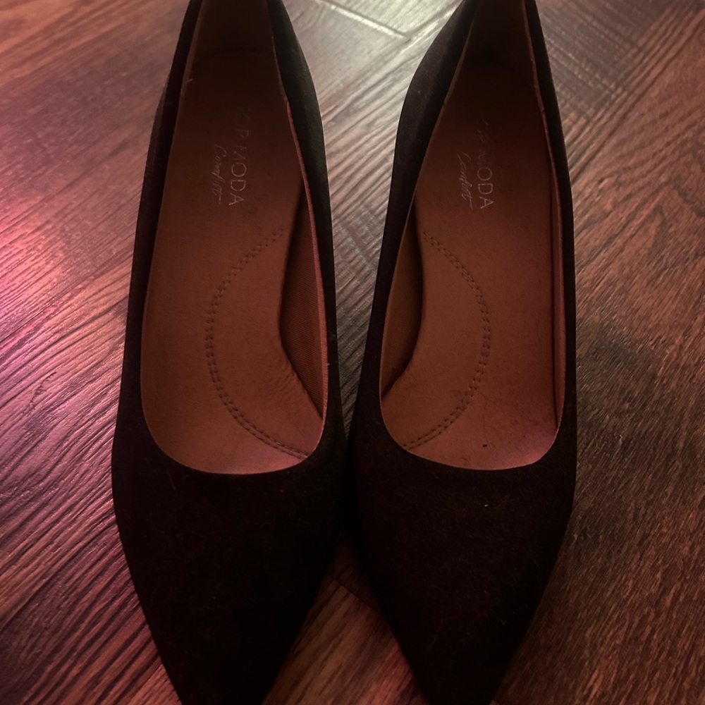 TOP Moda Classic Black Heels